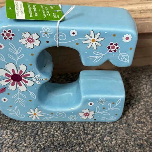 Ashland Light Blue Floral Ceramic Letter C - Picture 3 of 3